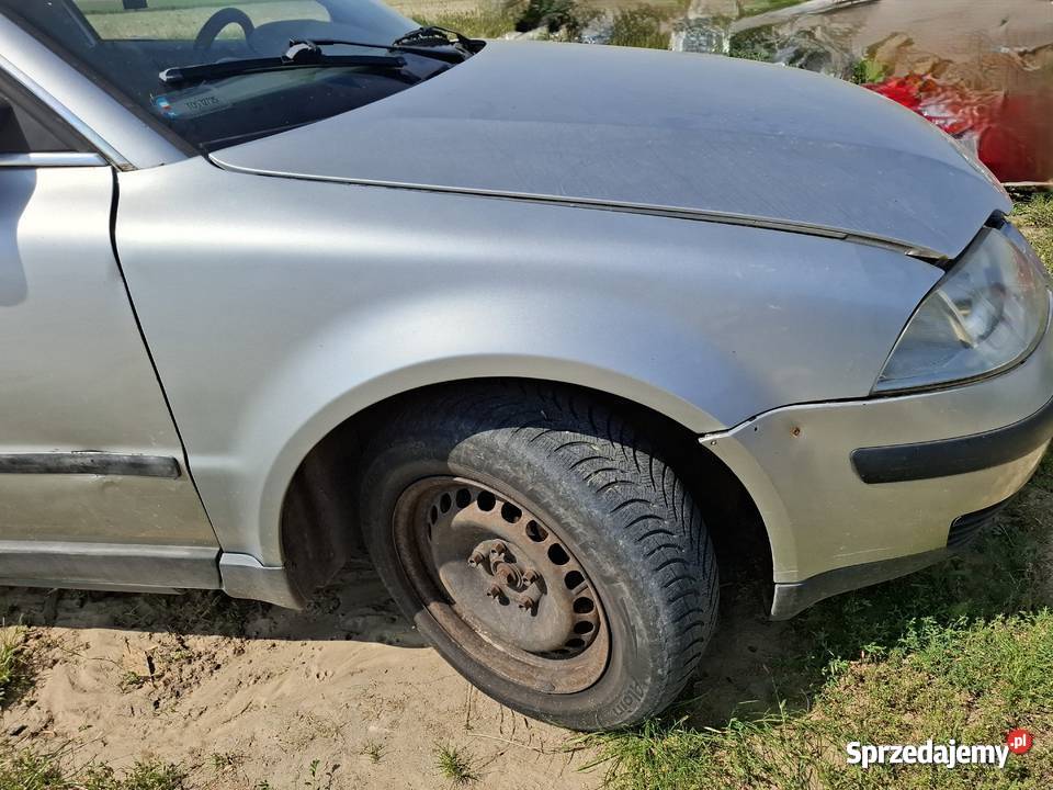 Błotnik Prawy Przedni Volkswagen Passat B5 Pozostałe