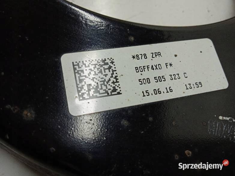 WAHACZ TYŁ LEWY PRAWY KOMPLET 5Q0505351 Wahacze