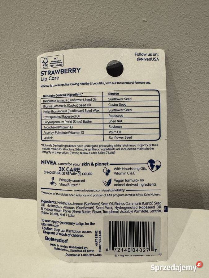 Balsam do ust pomadka Nivea Strawberry dwupak Poznań