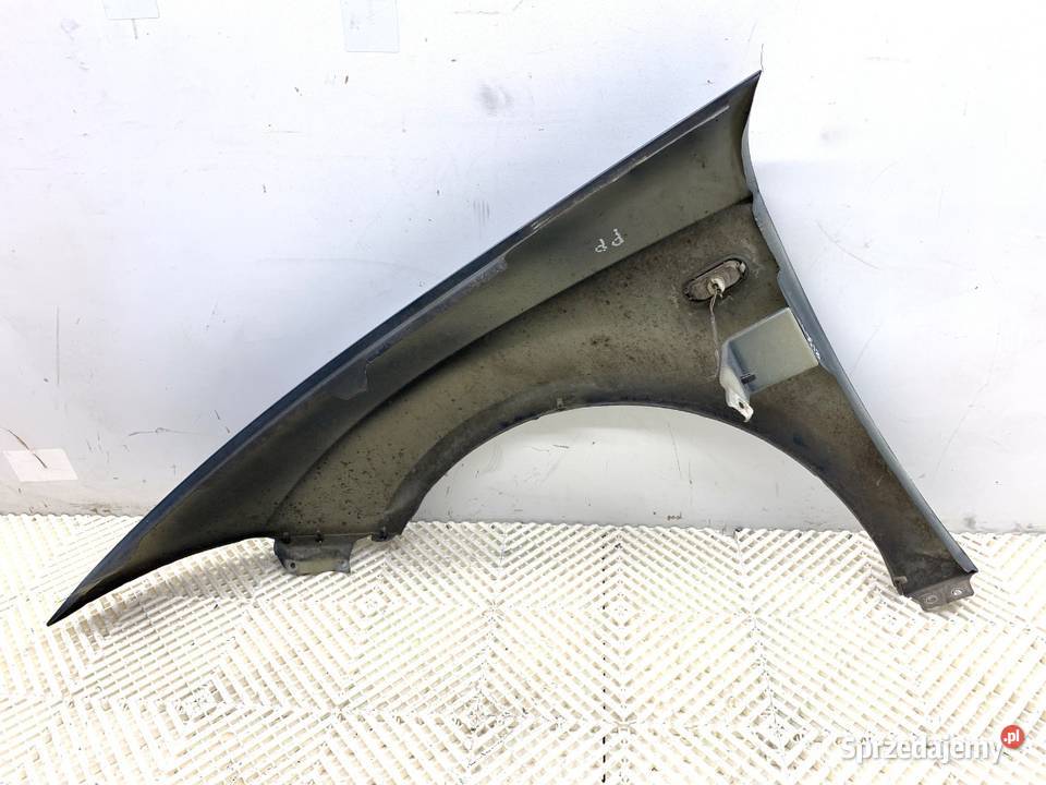 BŁOTNIK PRAWY PRZÓD SEAT LEON II Hatchback 0513