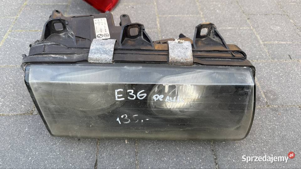 Lampa prawa przód BMW e36 8353802 mazowieckie
