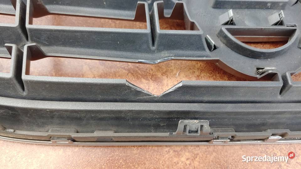 Atrapa volvo s60 osobowe