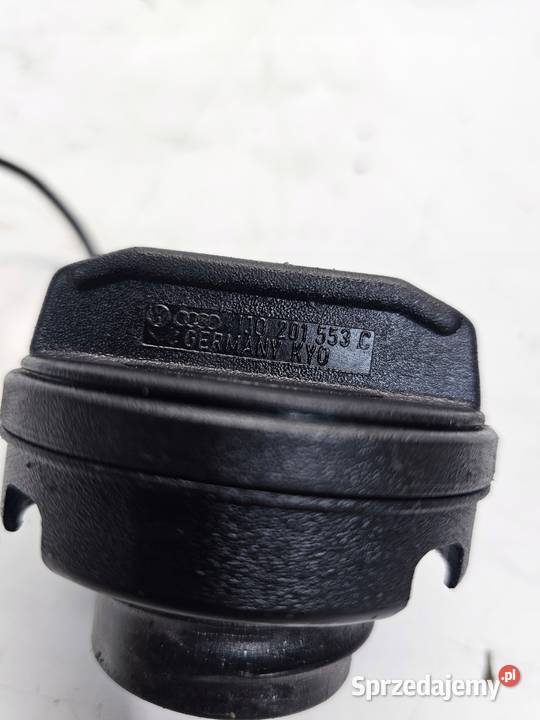 KOREK WLEWU PALIWA AUDI VW SEAT SKODA 1J0201553C Przystajń sprzedam