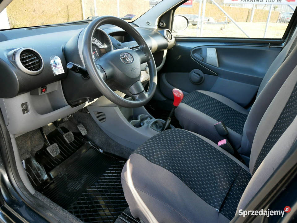 Toyota Aygo 10 VVTi 68 5D Klima Krajowy Koła Goczałkowice-Zdrój