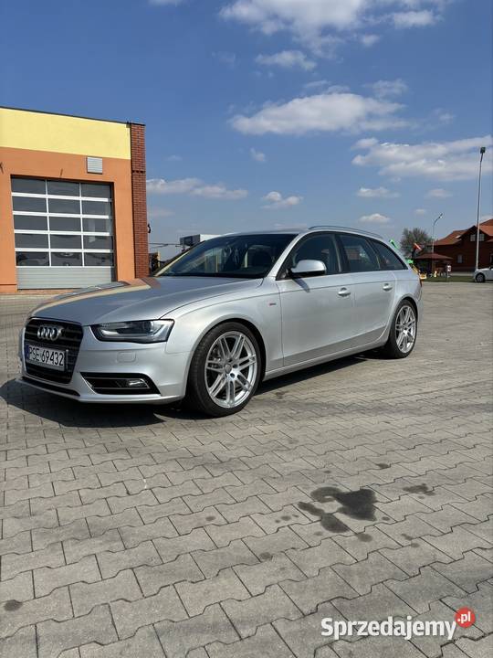 Audi a4b8 lift bogato wyposażona 20TDI 177 koni Samochody osobowe