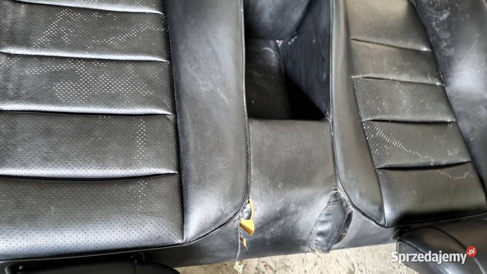 Mercedes 2316 190E w201 2316 16v fotele Recaro Wyposażenie wnętrza Kraków sprzedam