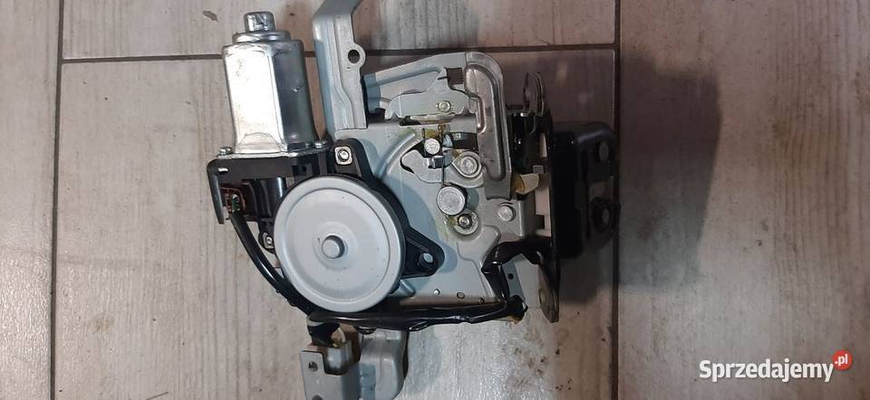 zamek klapy bagażnika Infiniti FX QX 30D osobowe Włoszczowa