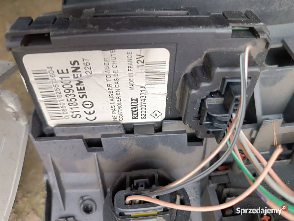 S118539001E Stacyjka czytnik kart Renault Megane Wał-Ruda