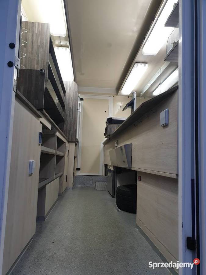 Autosklep wedliny ryby lada chłodnicza Dębno