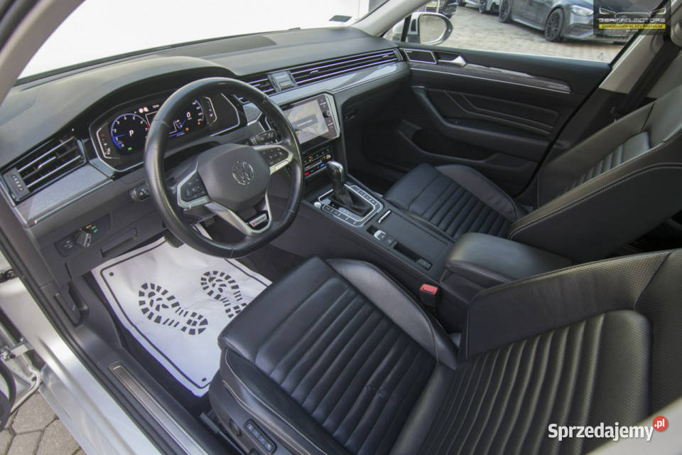 Volkswagen Passat FULL LED 4motion Masaże