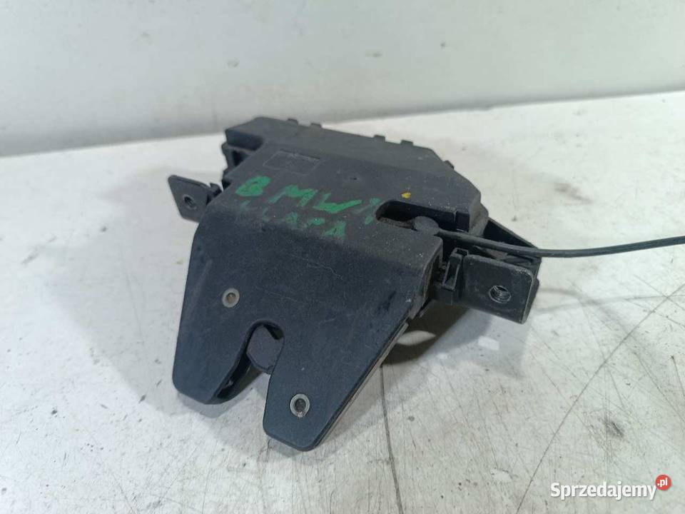 ZAMEK KLAPY TYŁ BMW E90 E87 8196401 sprzedam
