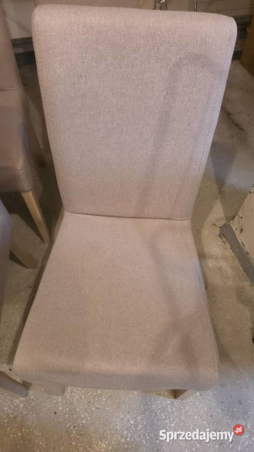 Cztery jasne krzesła beżowy Strzelce Opolskie