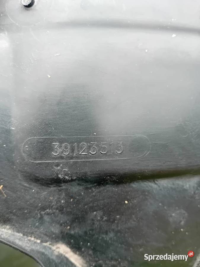 Opel Crossland nadkole przednie lewe Przeźmierowo