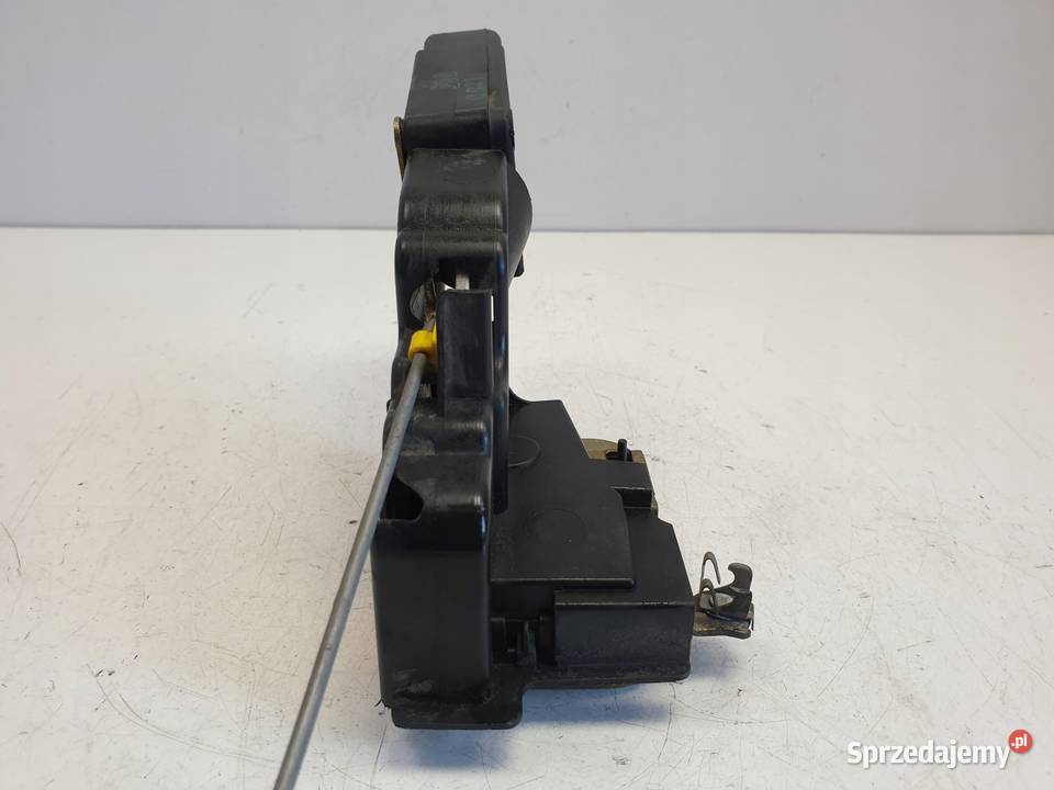 ZAMEK PRZEDNICH DRZWI Volvo S40 V40 prawy przód lubelskie Rudka