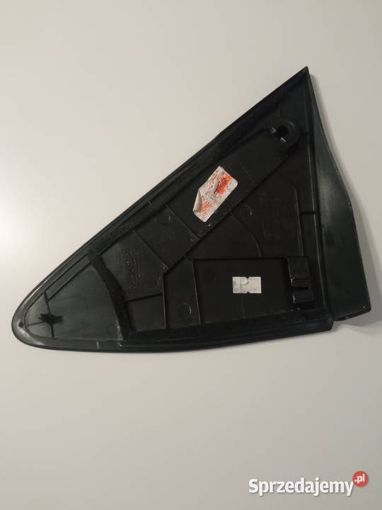 Toyota Yaris III trójkątosłona błotnika prawa Żabno