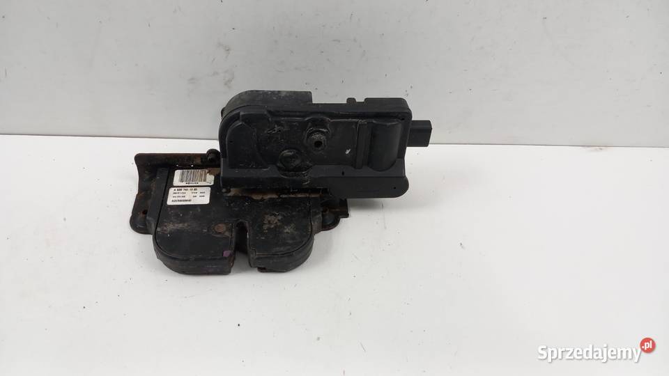 MERCEDES VITO W639 ZAMEK KLAPY TYŁ A 6397401235 Pozostałe wielkopolskie Zbierkowo
