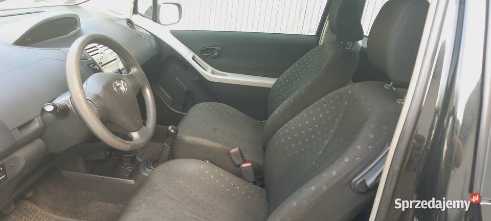 Toyota Yaris II I właśiciel salon KLIMA OK bez ABS Sosnowiec
