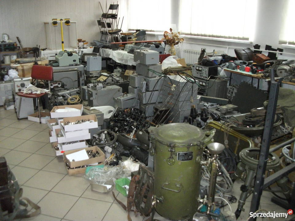 Militaria sprzęt wojskowy demobil radiostacje Skierniewice