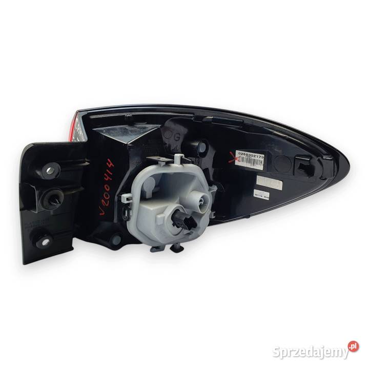 LAMPA LEWA Renault Captur I tylna tylnia lewy Chełm