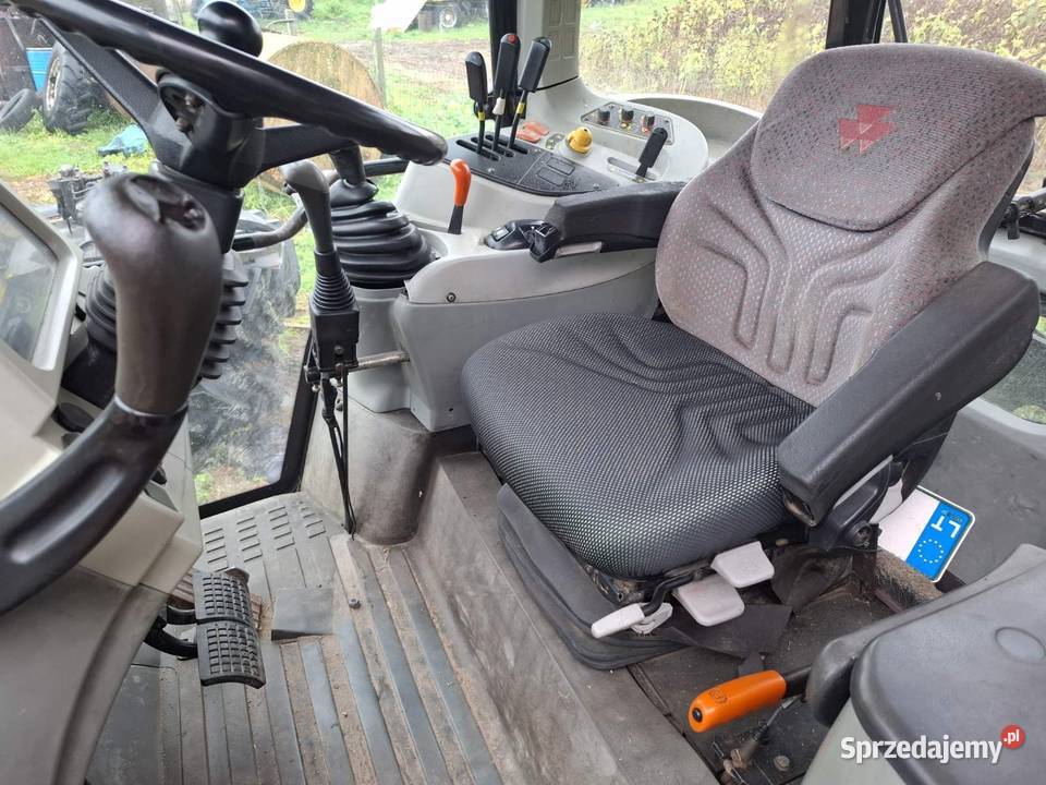 Massey ferguson 5455 z turem