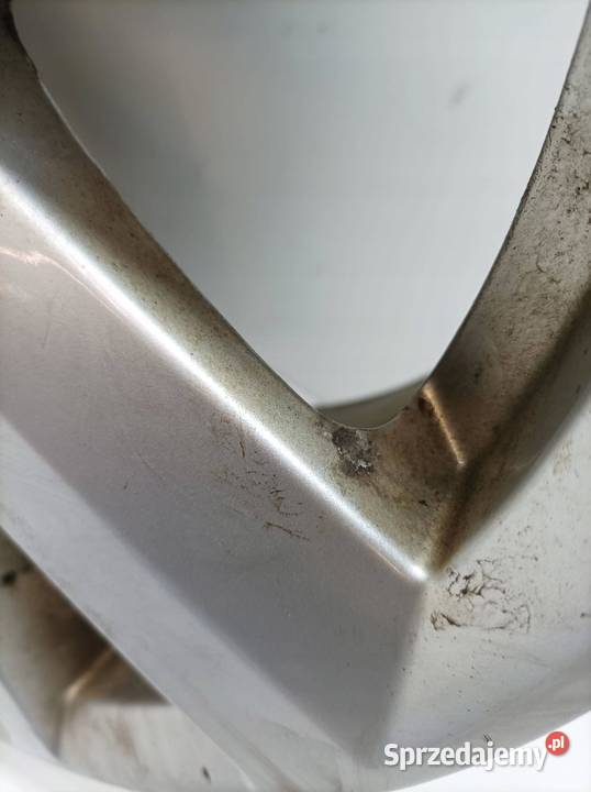 FELGA ALUMINIOWA R17 5X112 ET45 OC 57 70JX17H2 aluminiowe