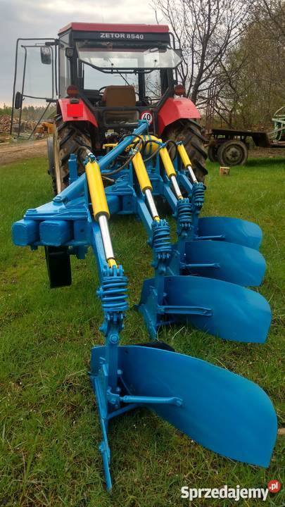 Pług 4 skibowy Unia Atlas overum pomorskie Sierakowice