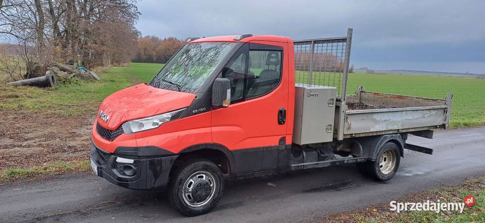 IVECO Daily 35C13 Rok produkcji 2016 mazowieckie
