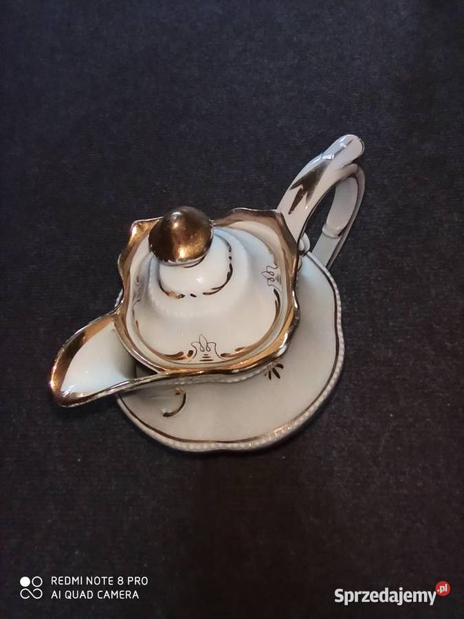 Dzbanek C T Do czekolady Sygnatura z lat 1909