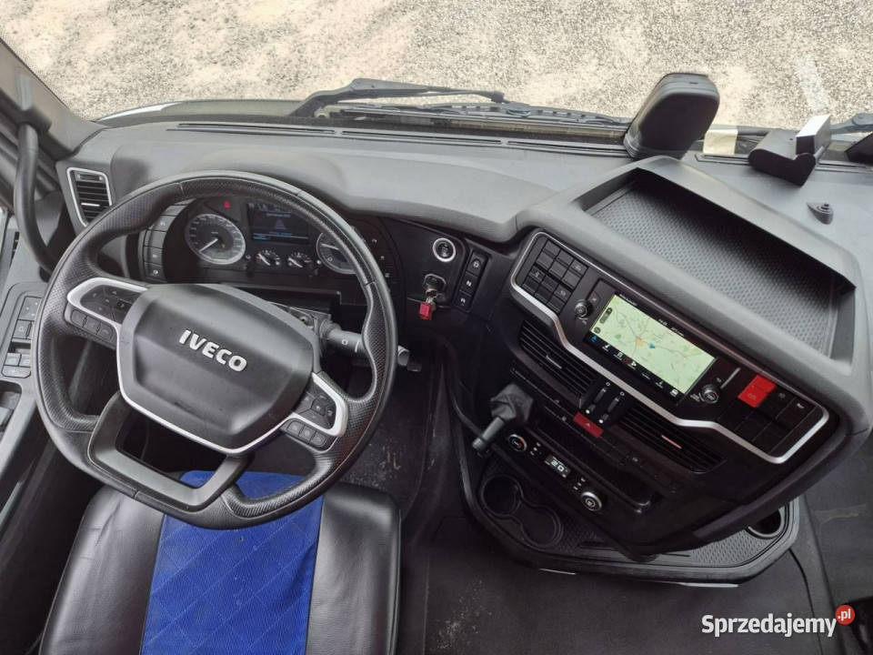 Iveco as 490 Samochody ciężarowe Komorniki
