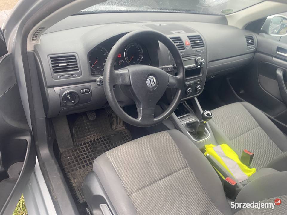 Volkswagen Golf V Kombi 16 MPI 102 Trendline wspomaganie kierownicy