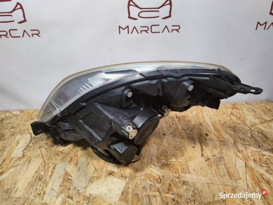 Lampa Prawy Przód Suzuki Splash 03291610 Pleszew