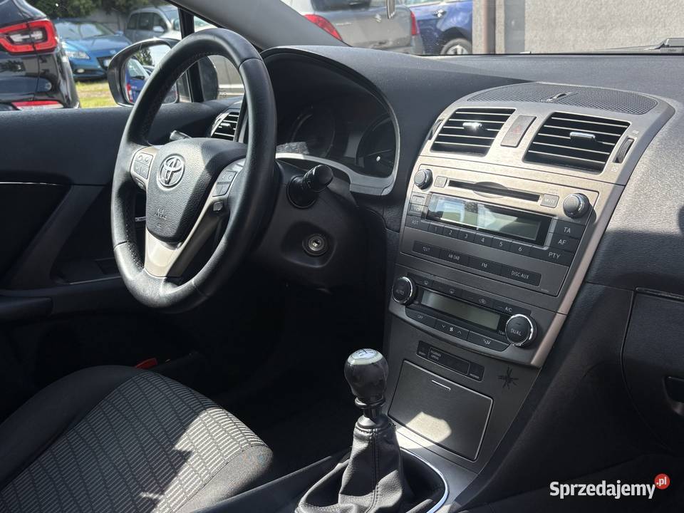 Toyota Avensis 2011r GWARANCJA isofix śląskie Paniówki