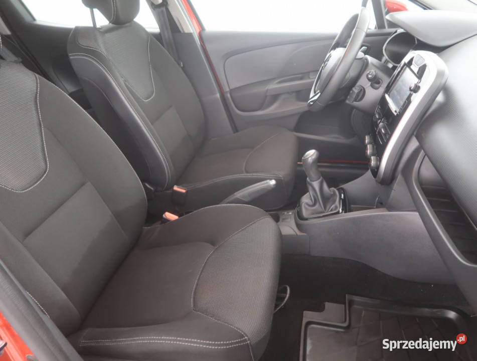 Renault Clio 09 TCe 898cm3