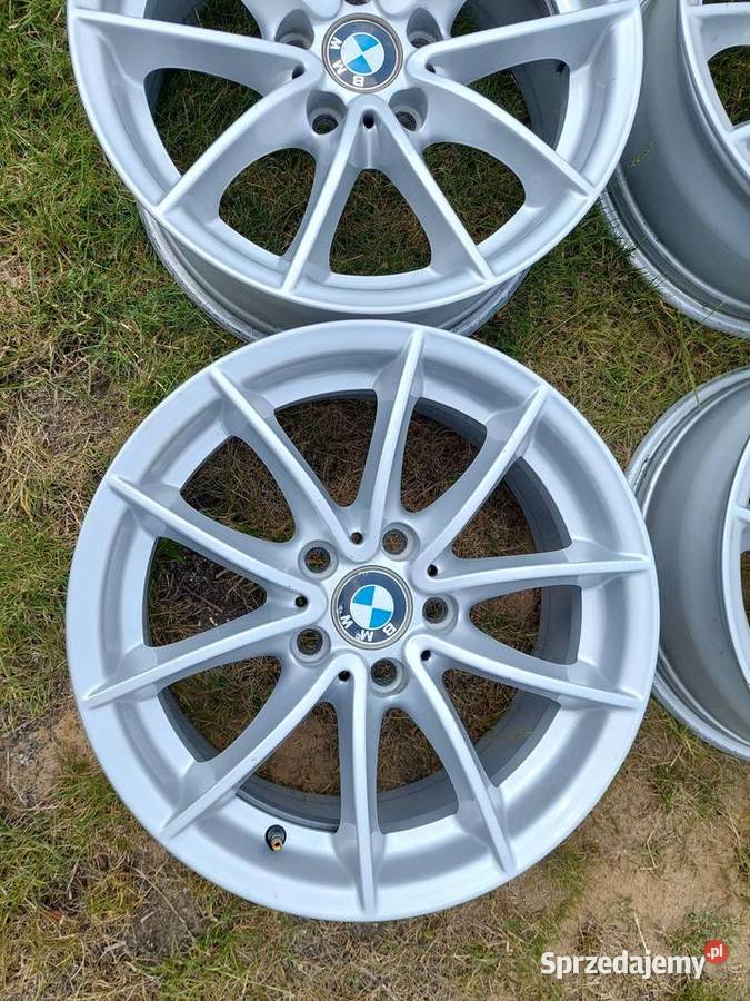 Oryginalne felgi aluminiowe BMW 17 Et32 75J