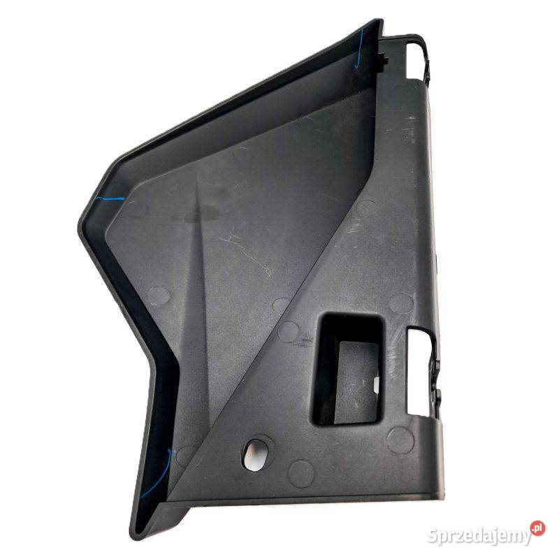 Osłona dolna prawych drzwi CANAM maverick B