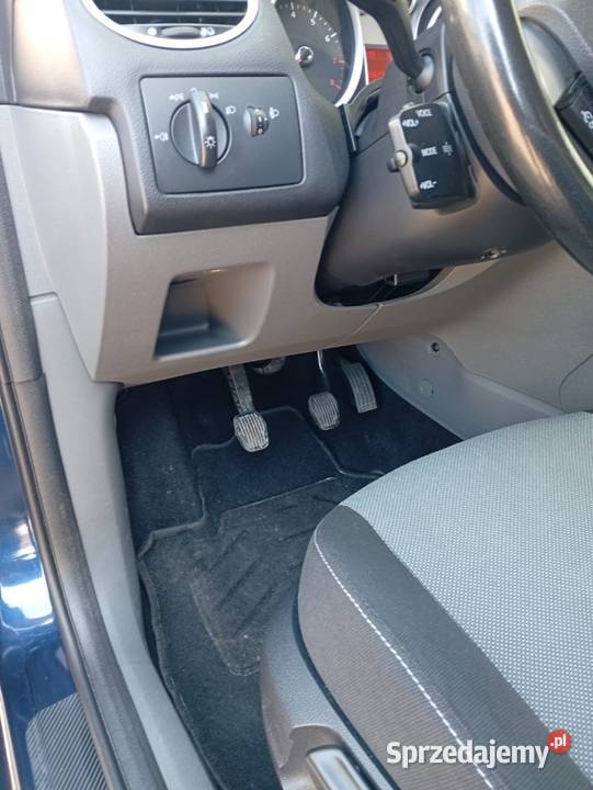 Ford Focus 18 Benz 156 stan podgrzewane fotele