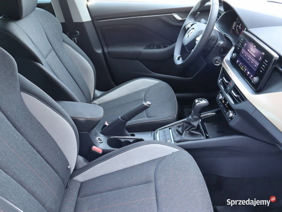 Skoda Kamiq 10 TSI relingi dachowe Katowice
