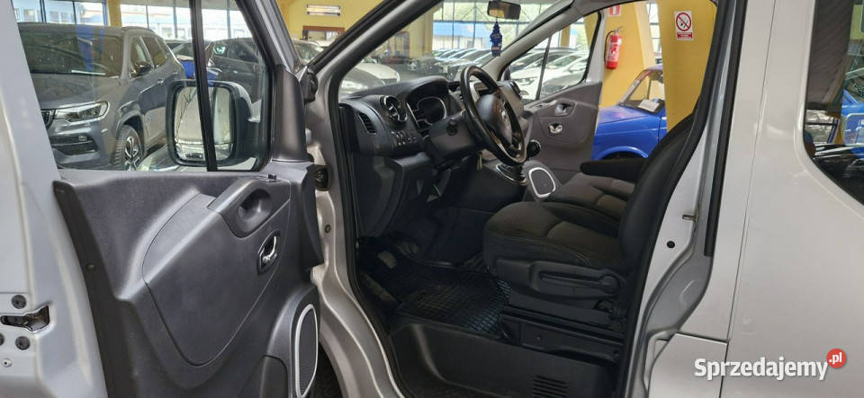 Opel Vivaro OPIS W podanej roczna gwarancja II 4/5 Mysłowice sprzedam