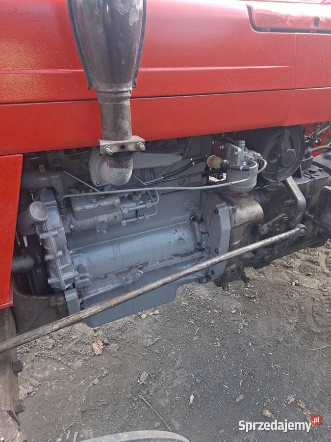 Ciągnik rolniczy massey ferguson