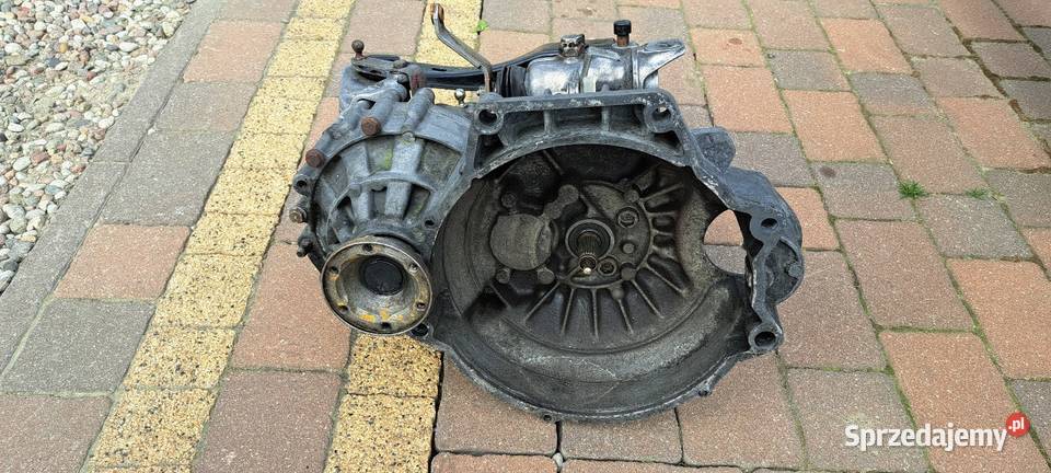 Skrzynia biegów VW Golf II Jetta 4S 5biegowa Luzino