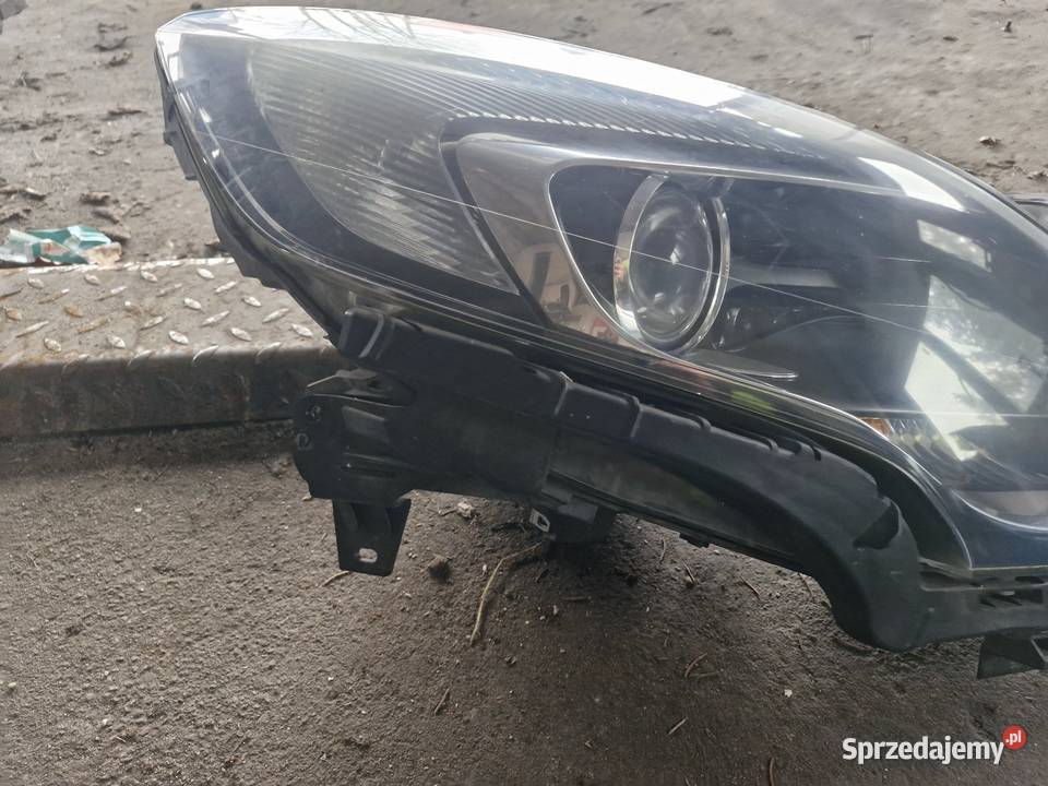Lampy przód opel zafira c europa zachodniopomorskie Stajkowo