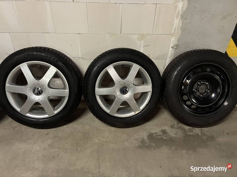 Felgi OEM VW 16 5x112 Goodyear Vector 4Seasons Piastów sprzedam