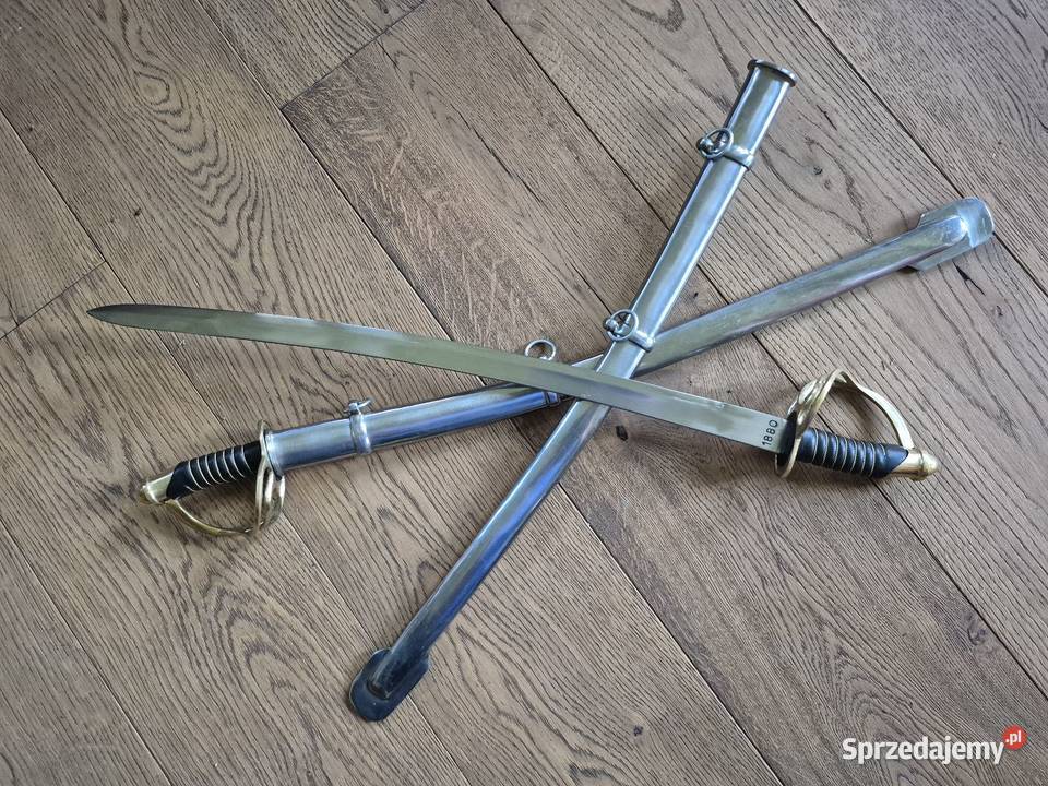 Szable z pochwami 2