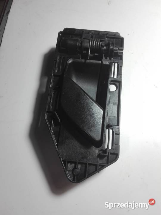 Citroen Berlingo klamka drzwi lewa przednia Rok produkcji 2004 Ryki sprzedam