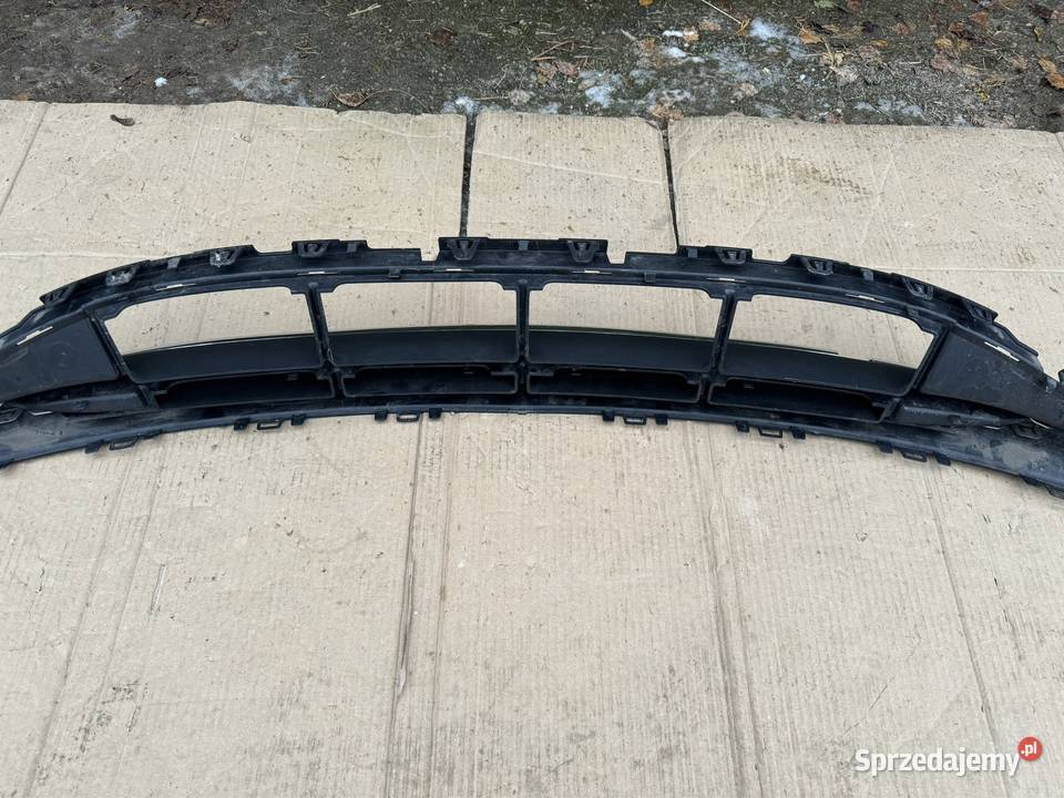 Spoiler dół zderzaka przód Mercedes eqe w295 osobowe