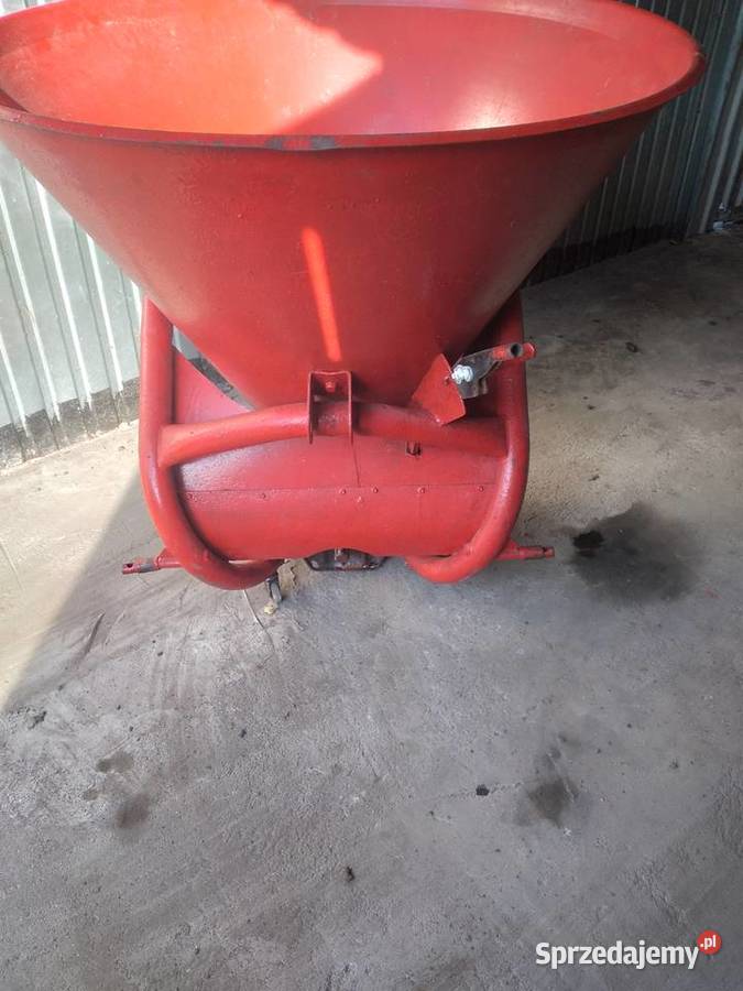 Rozsiewacz nawozu lej Osięciny