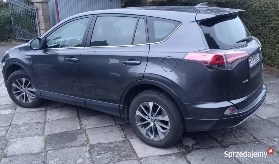 Toyota RAV4 hybrid automat wielofunkcyjna kierownica Korczyna sprzedam