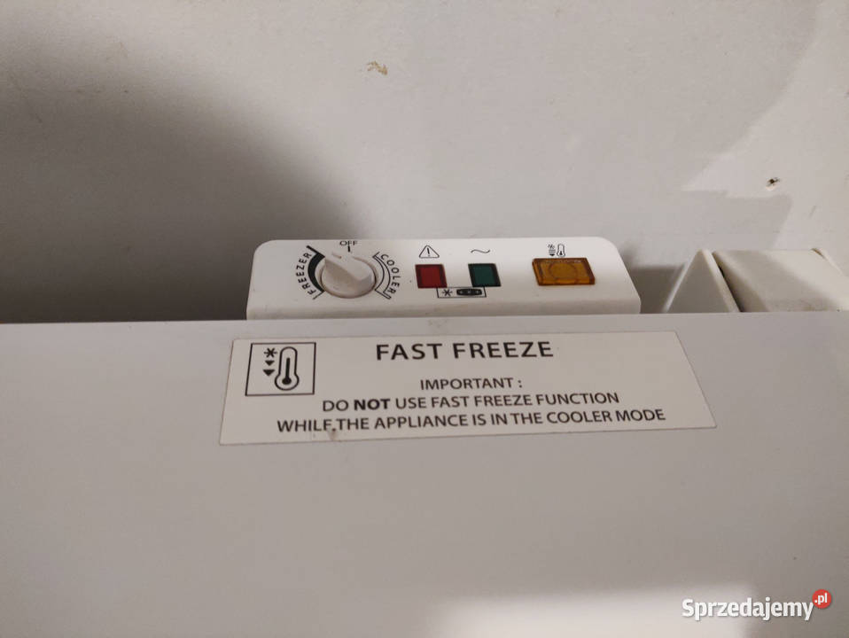 Zamrażarka skrzyniowa 204L chłodziarka WHIRLPOOL Legnica sprzedam