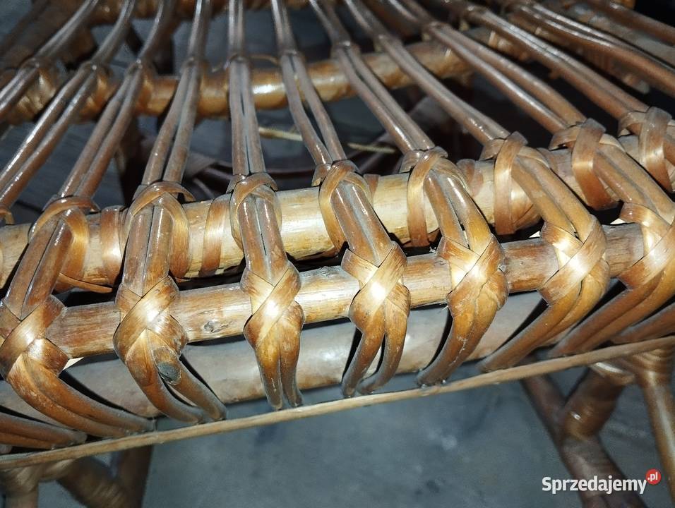 Fotelik bujany z wikliny Bogatynia