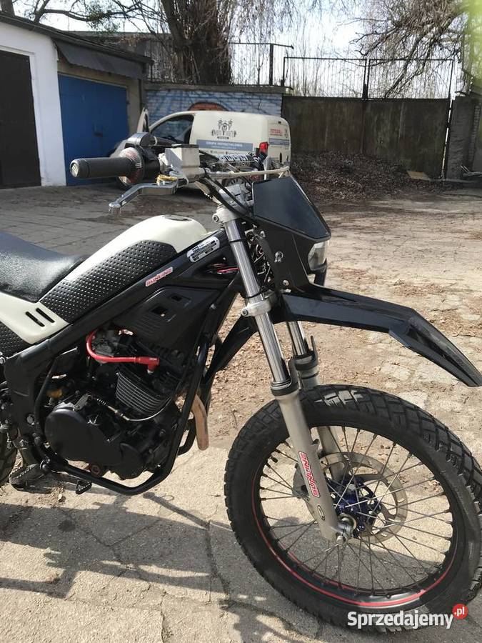 Rieju MRT 125 Tango aprilia sx transport Yamaha
